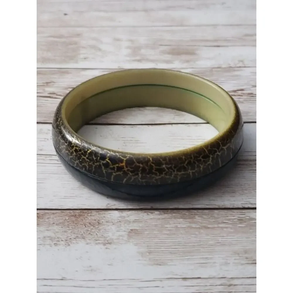 Vintage Bracelet / Bangle Two Tone Dark Green & Crackle Pattern